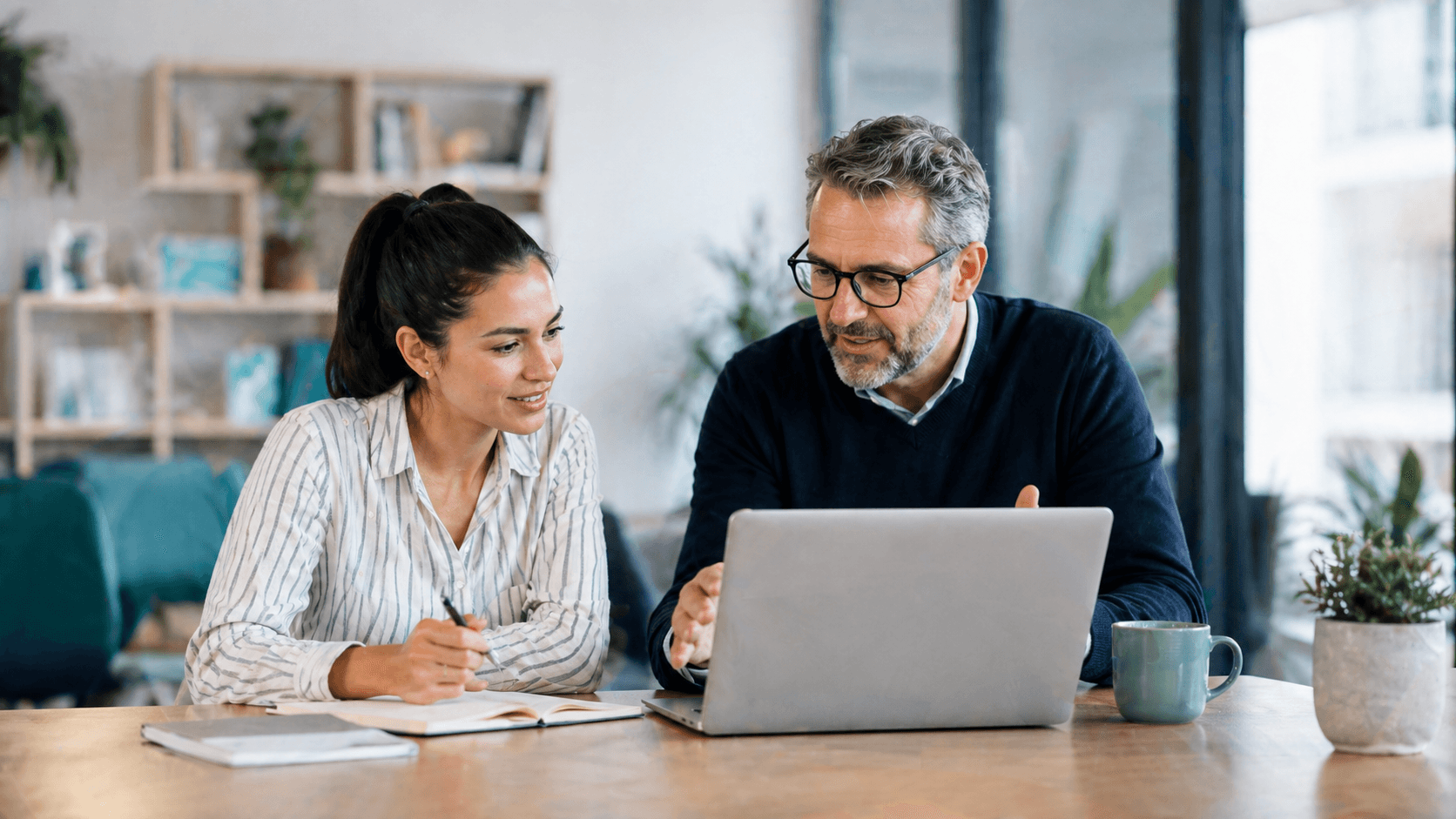 Conversazione professionale tra mentor e mentee